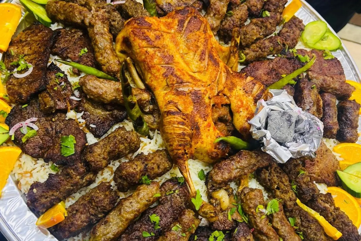 لمه العيله كبير