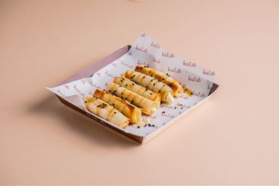 أصابع الجبن (٦ حبات)