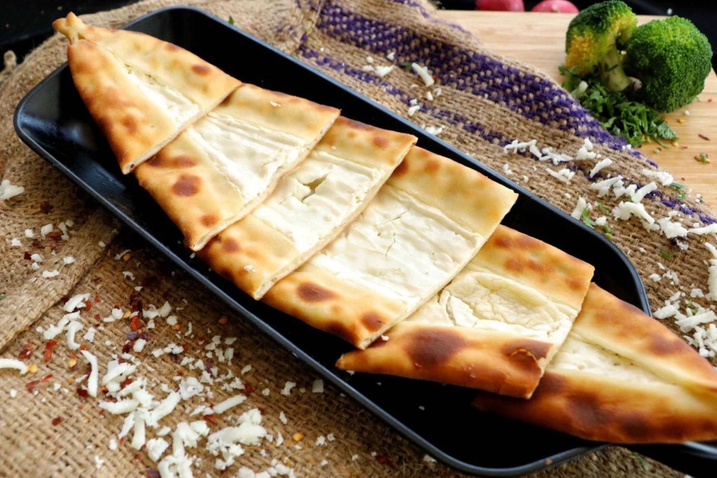 فطيرة اجبان مشكلة