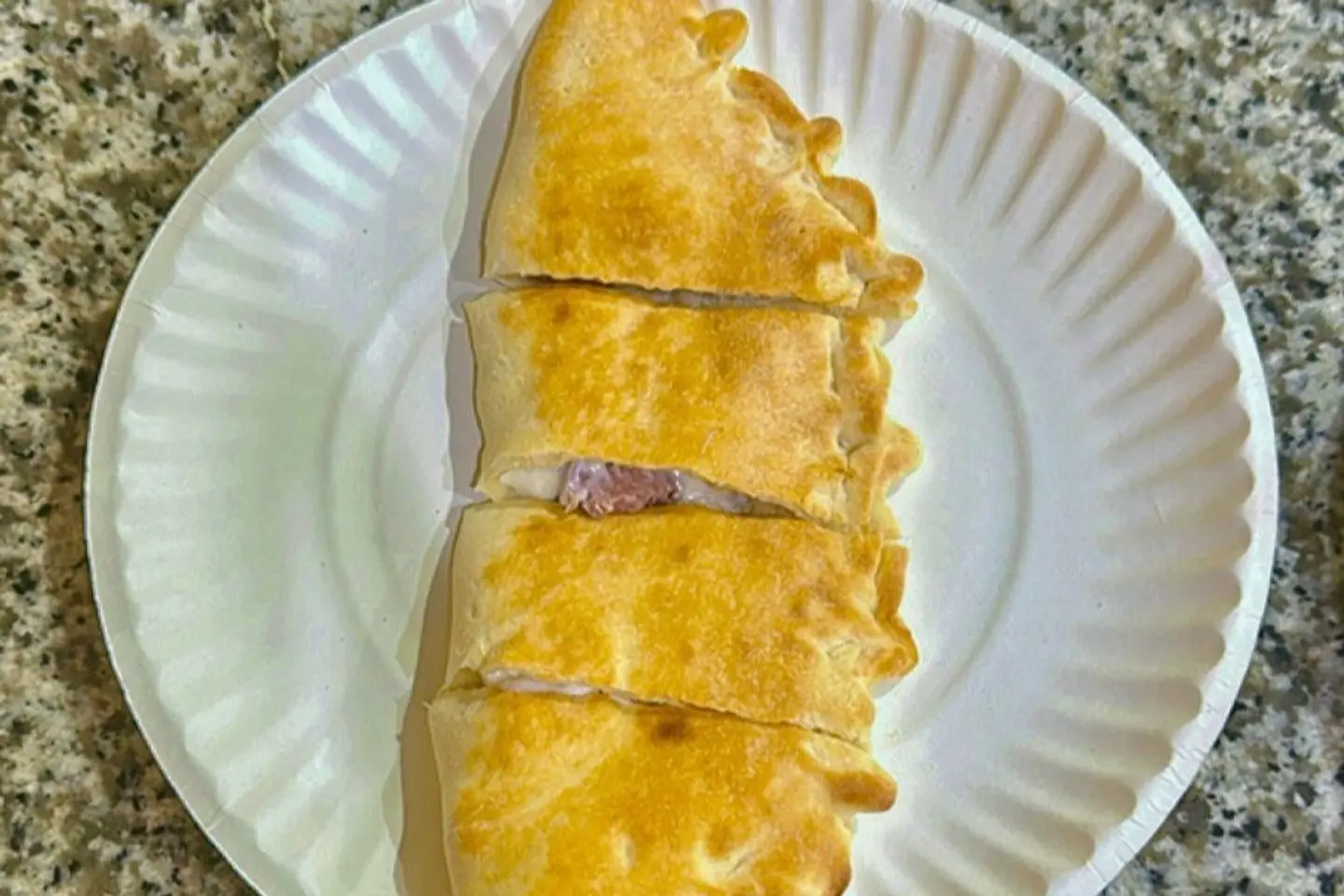 جبن مع نقانق