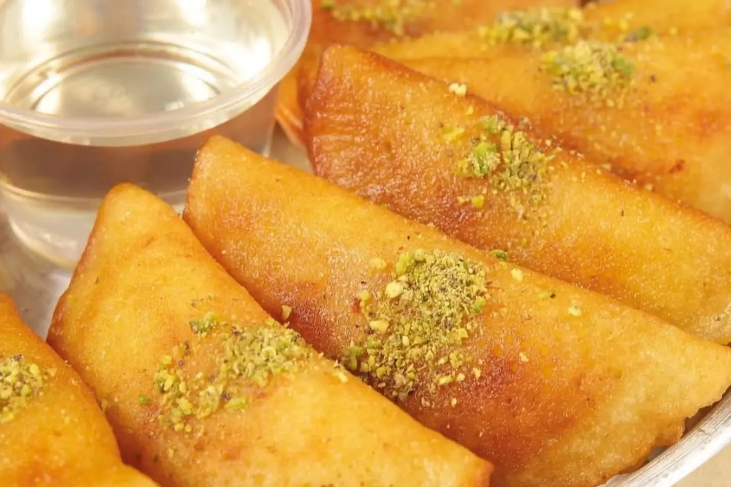 قطائف بالجوز عائلي