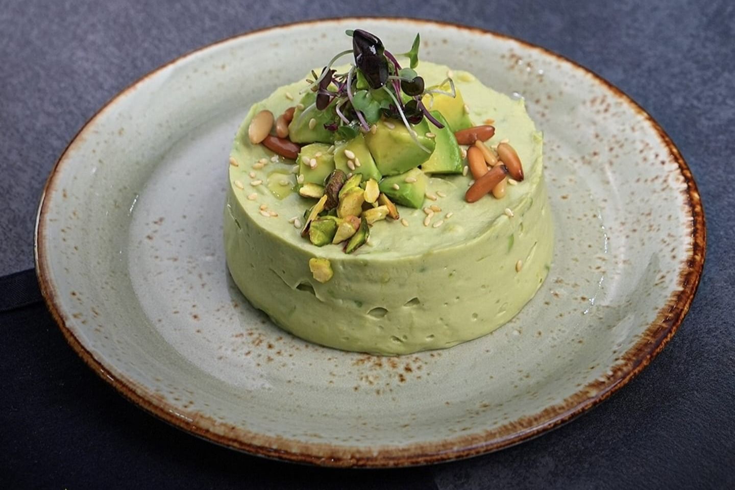 Hummus Avocado