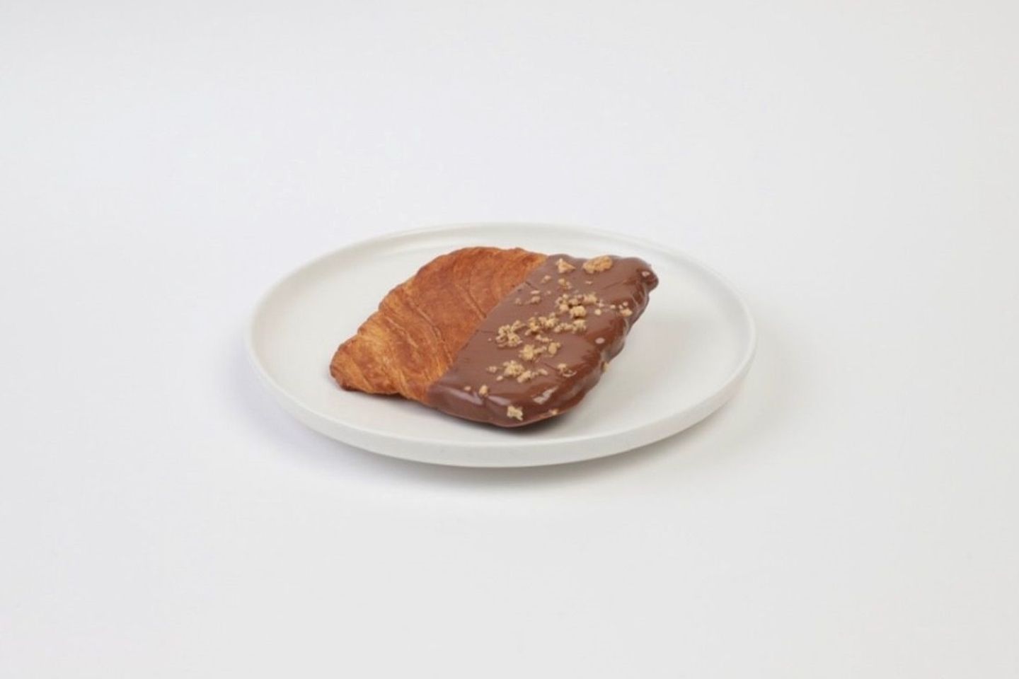 Flat Croissant Dulcey Chocolate