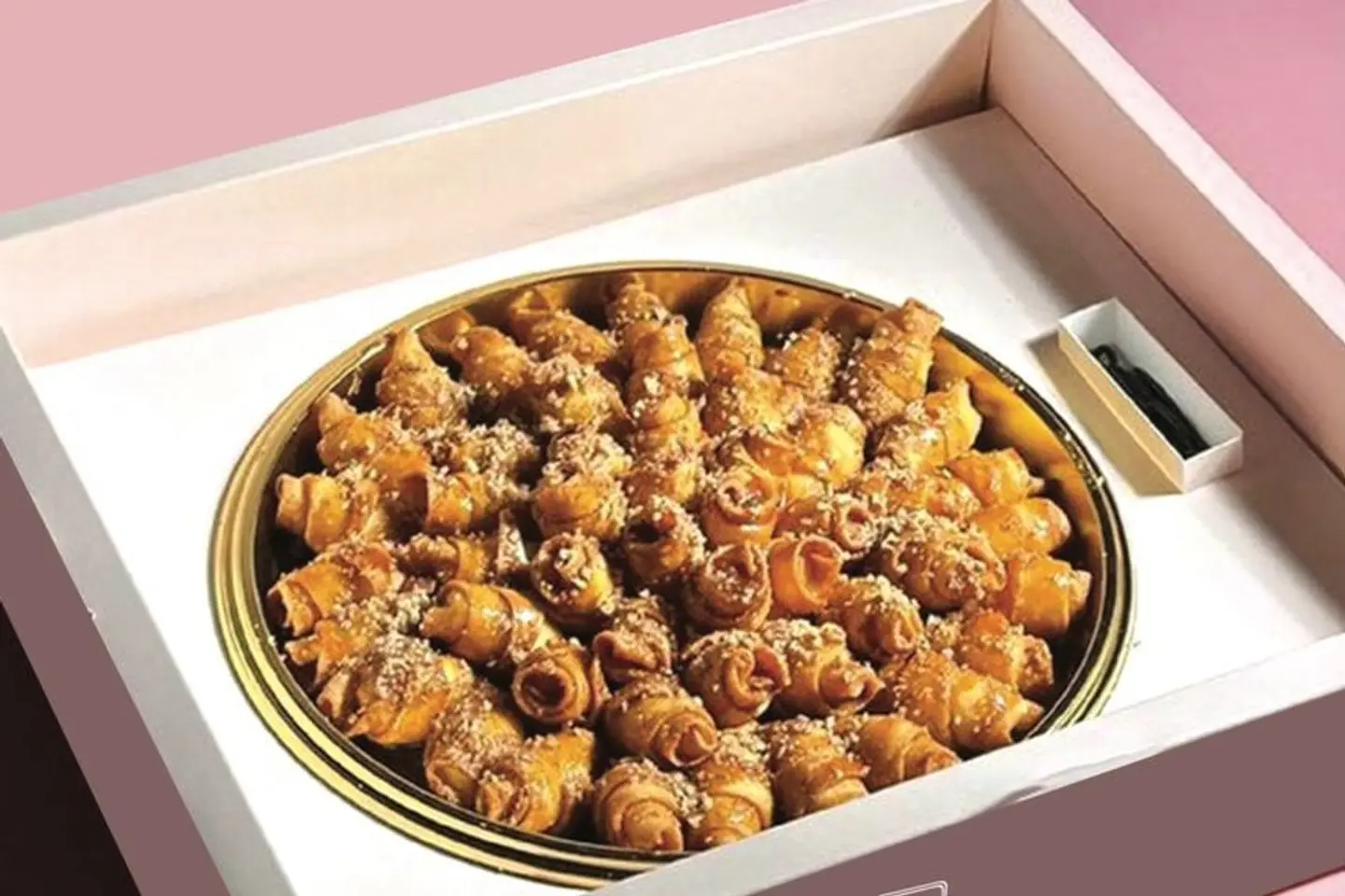 حلا الهبة - كرواسون السميد بالجبنة كبير