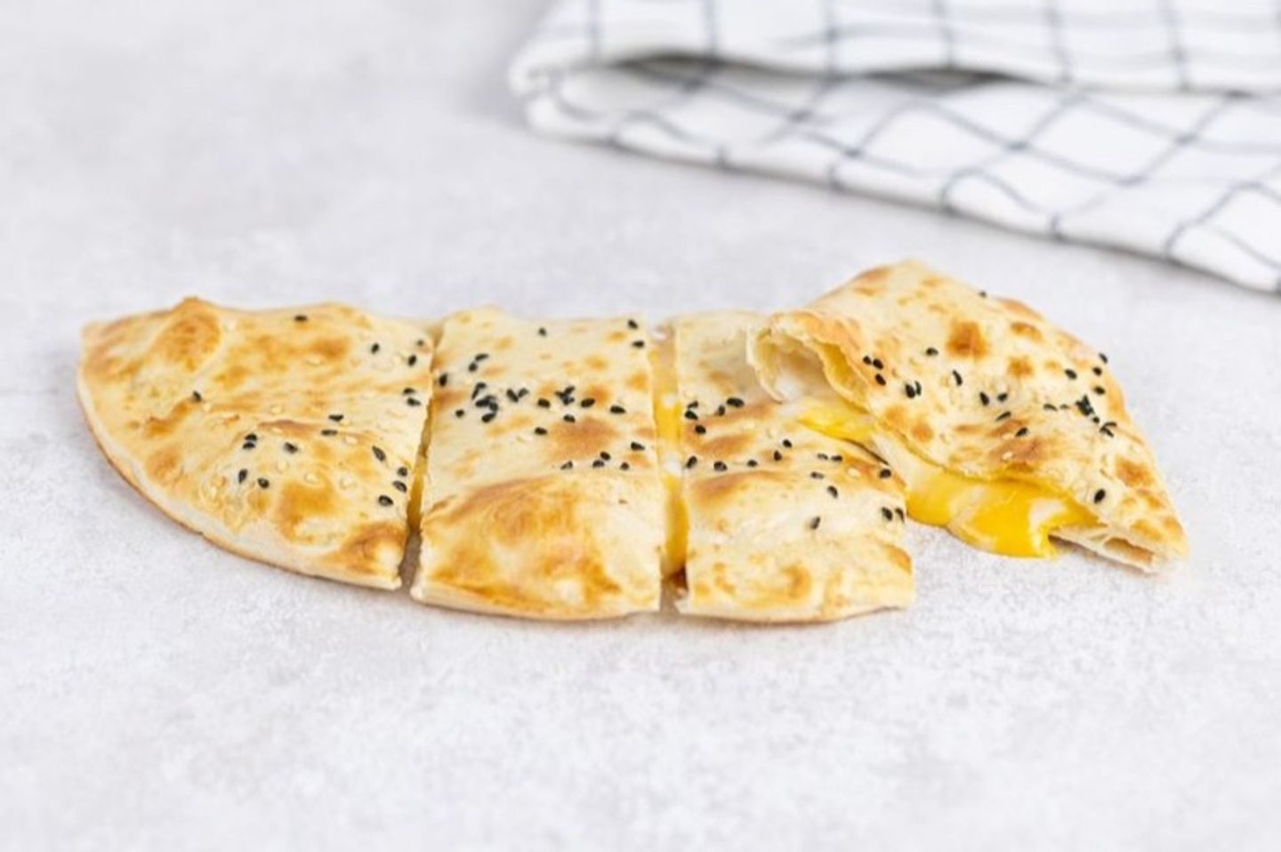 جبن شيدر