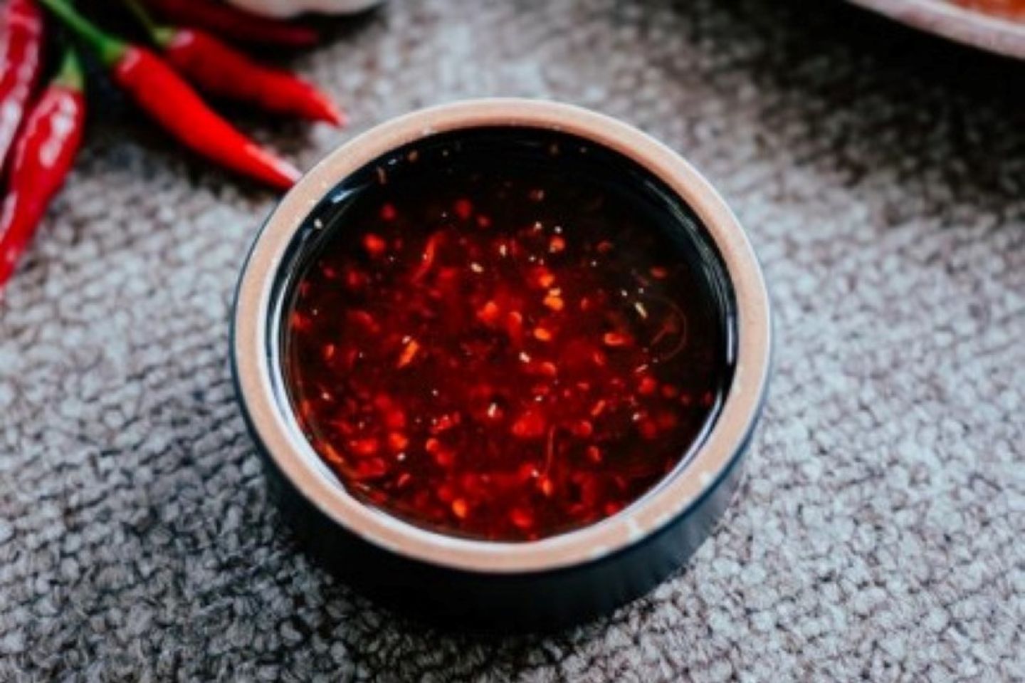 صوص حار
