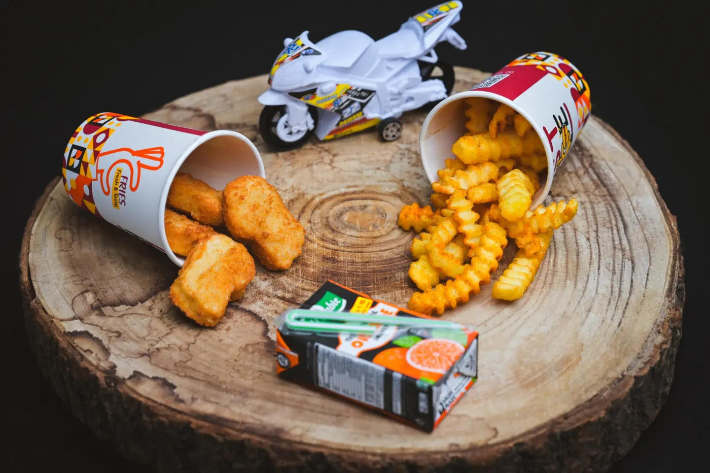 وجبة أطفال دجاج ناجت