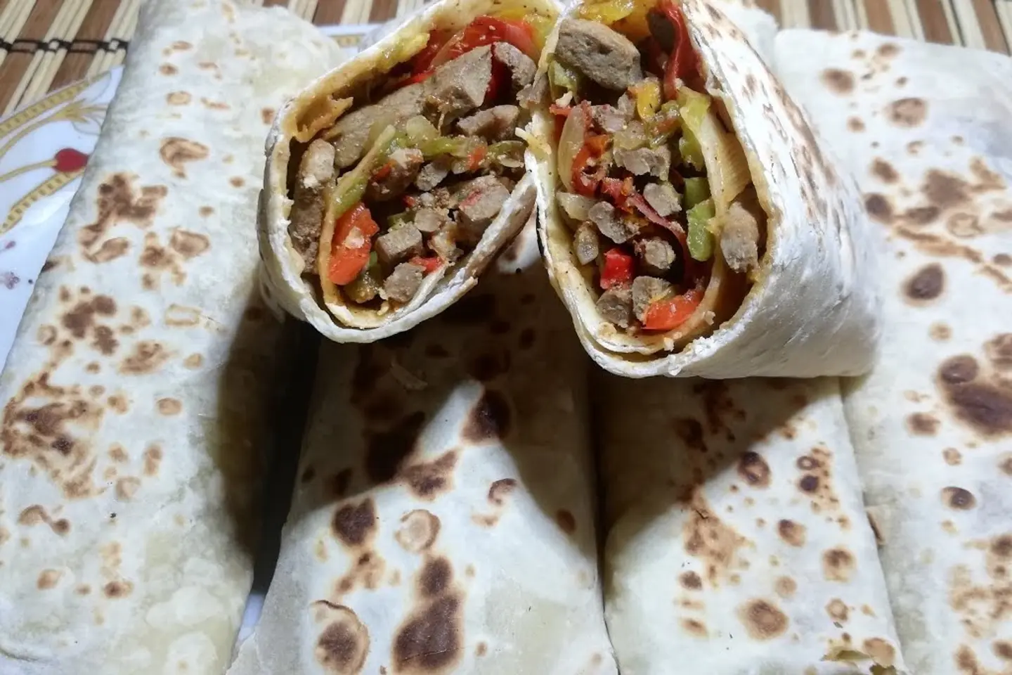 سندويتش كبدة خبز صاج
