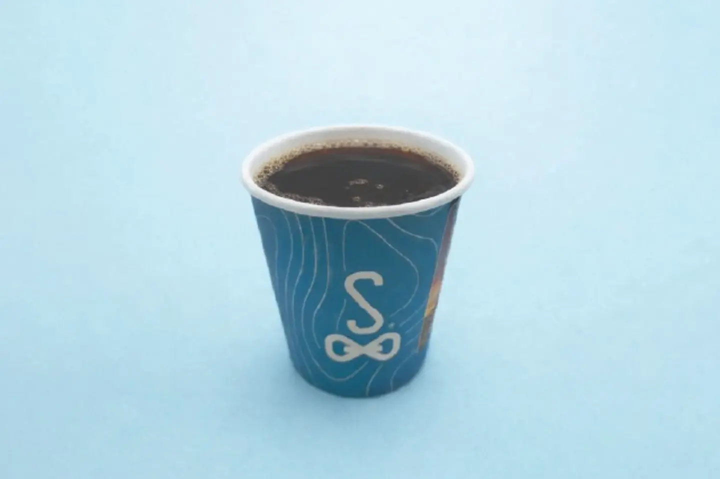 قهوة اليوم حارة صغير