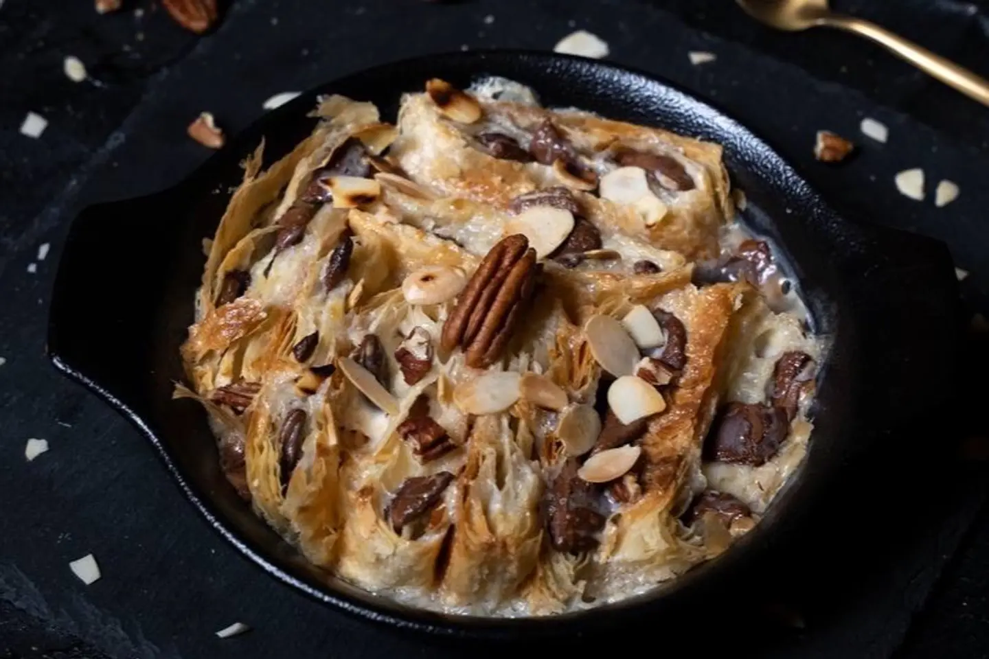 حلى شيفز سبون