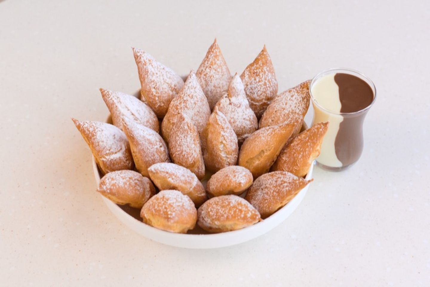 Profiteroles Medium