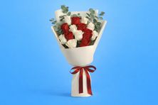 Red White Harmony Roses Bouquet 0260