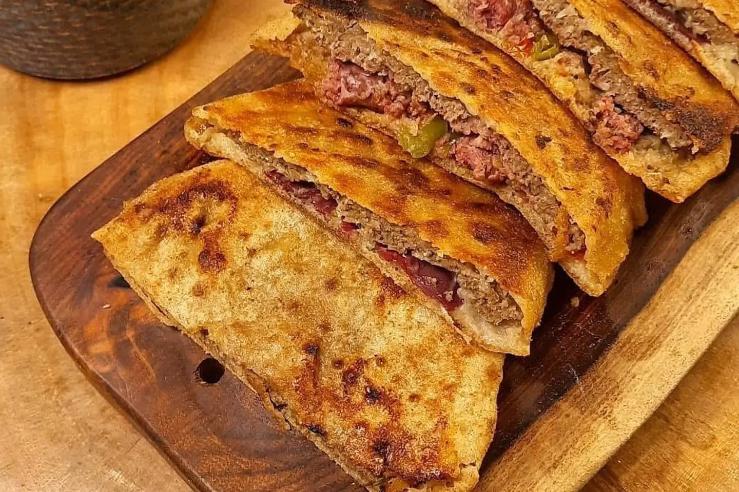 ميكس حواوشي أربع قطع