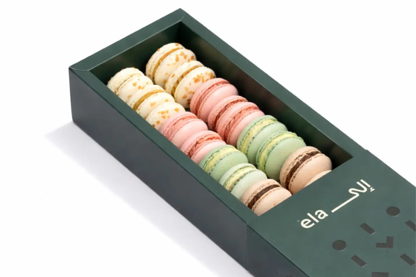 بوكس ماكرون