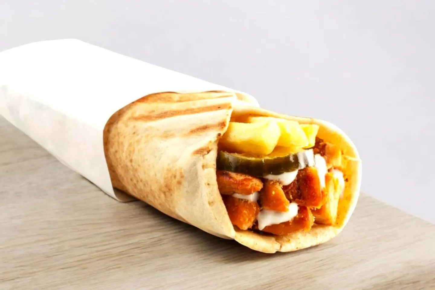 شاورما لحم خبز لبنانى