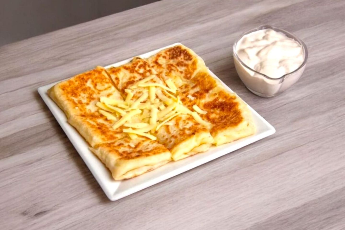 Sweet Cream And Cheese Mutabbak