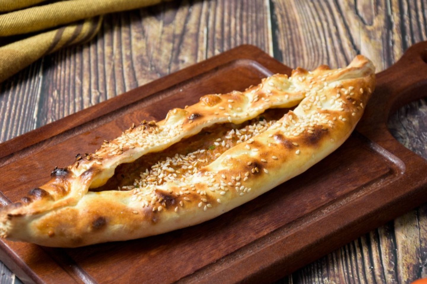 فطيرة لحم وجبن