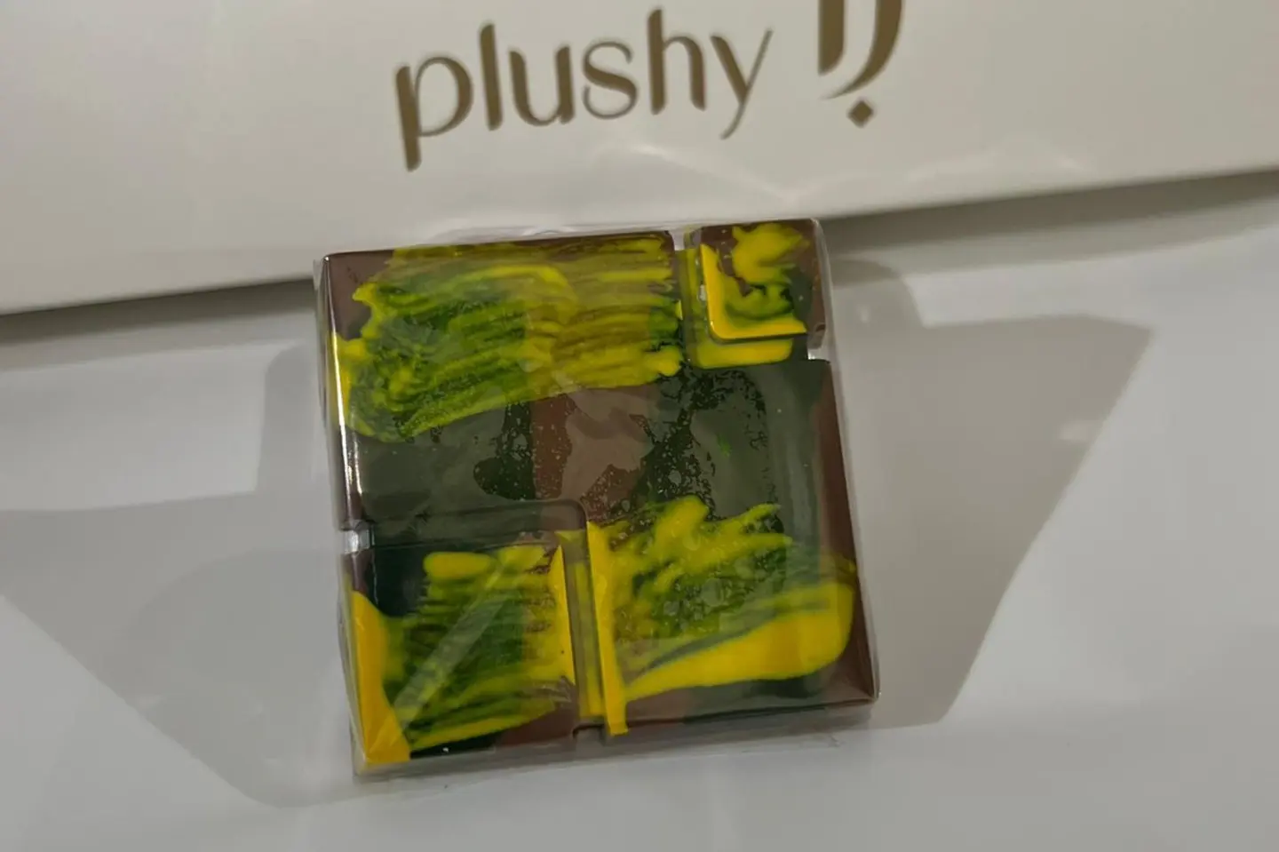 دبى شوكليت بار صغير نوتيلا وكنافه