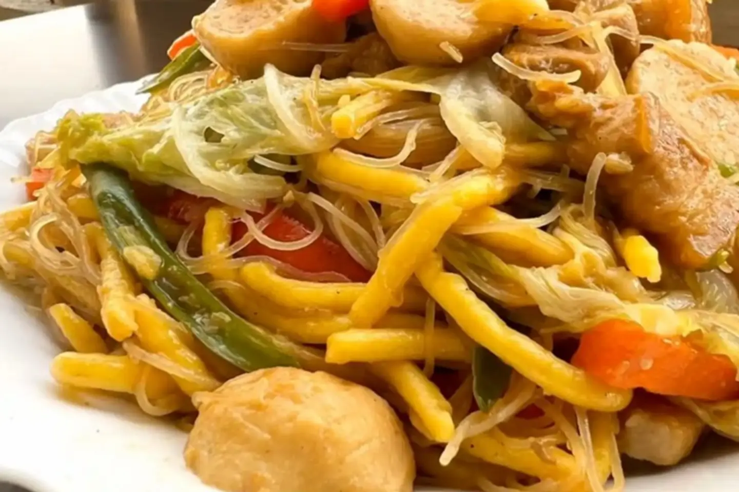 Pancit Mixed Guisado