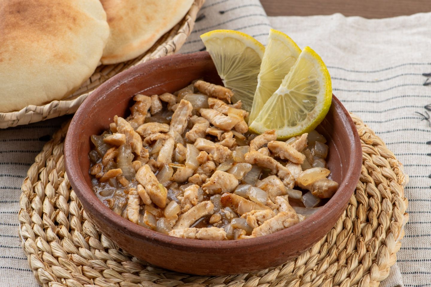 دجاج وبصل