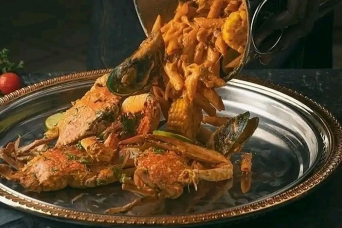 سطل السي فود الملكي