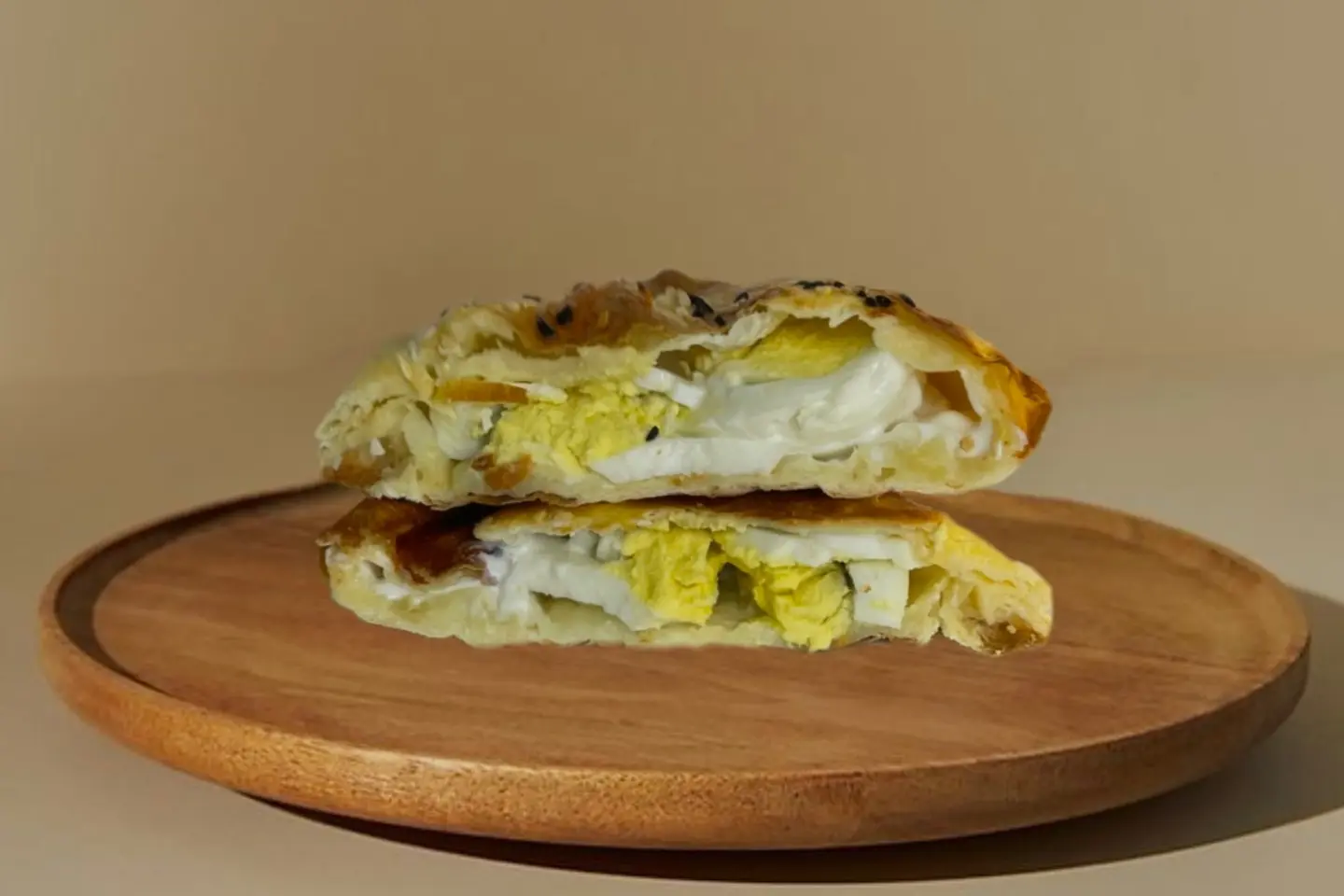 فطيره مسلوق جبن سبيشل - بُر