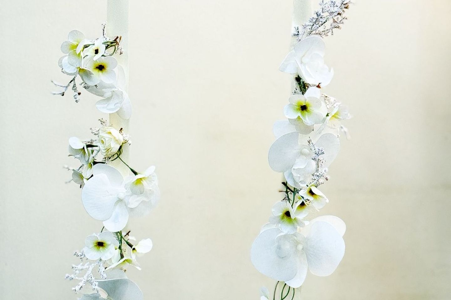 Grad Artificial Necklace