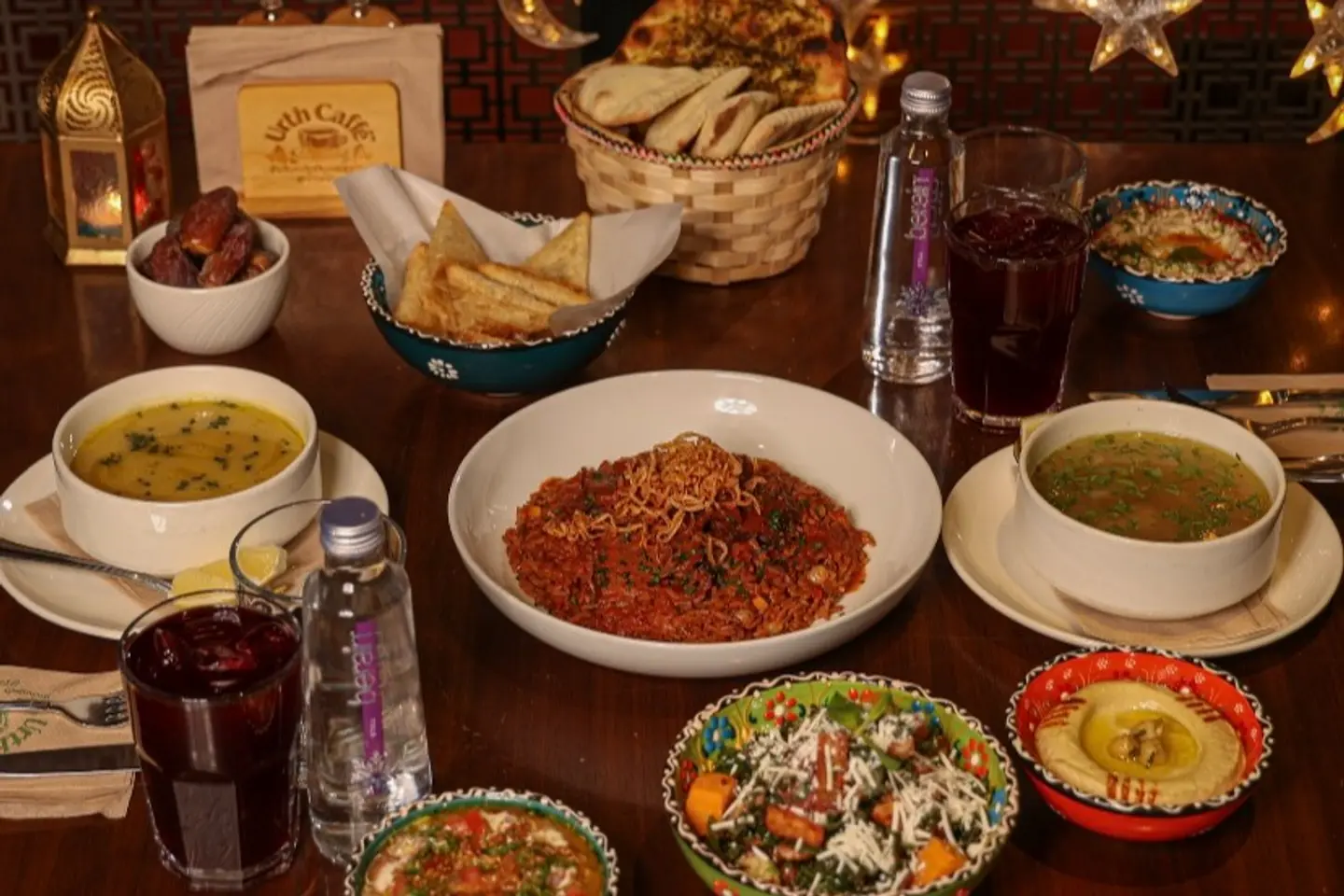 قائمة رمضان مع الطبق الرئيسي