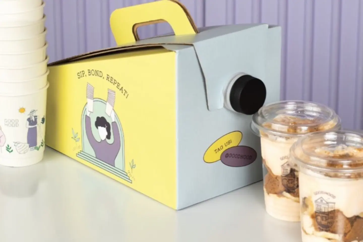 عرض بوكس قهوة اليوم+ ٢ بودنق الموز