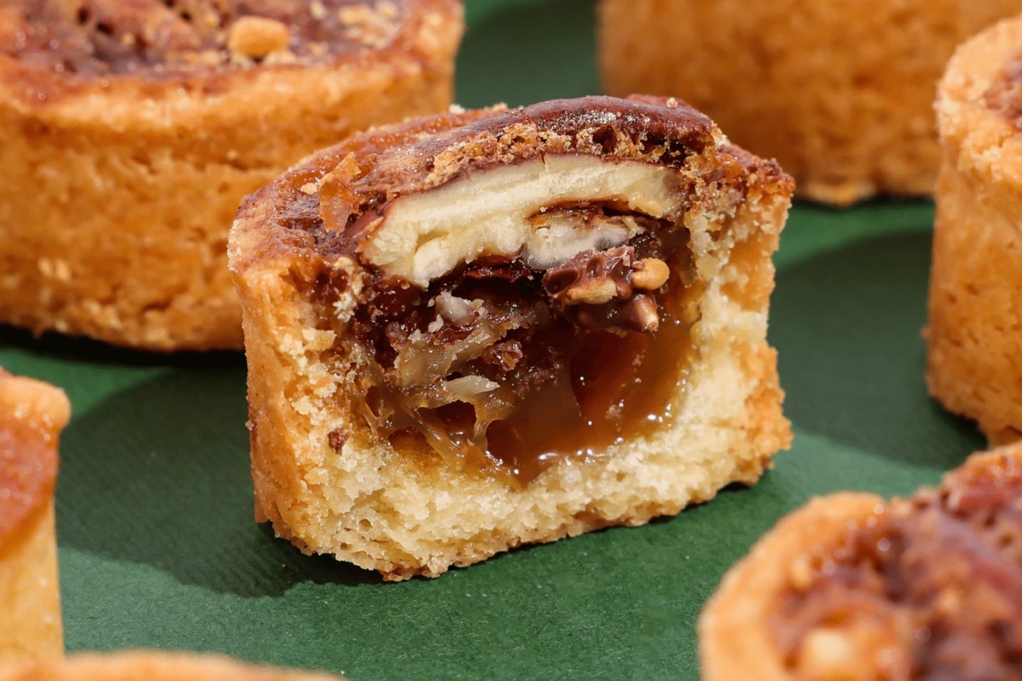 Brownie Bite & Pecan Tart Mix