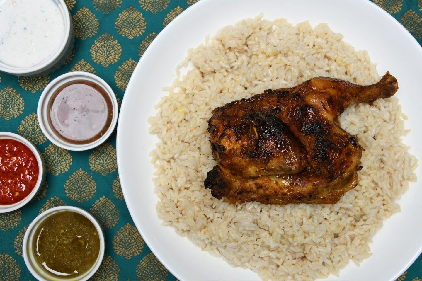 نص دجاج سليق طائفي
