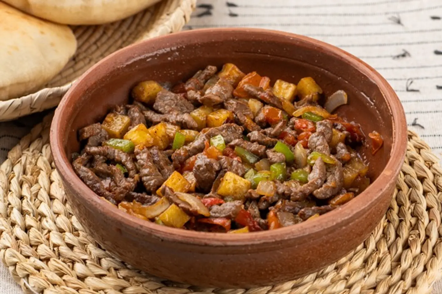 صحن تغميس لحم