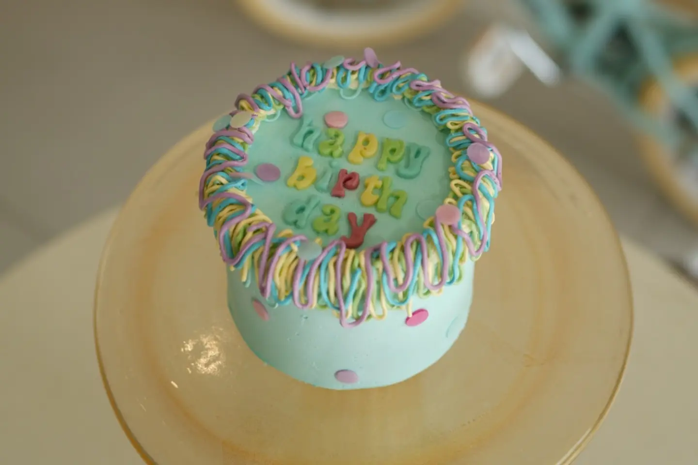 كيكه قوس قزح عيد الميلاد