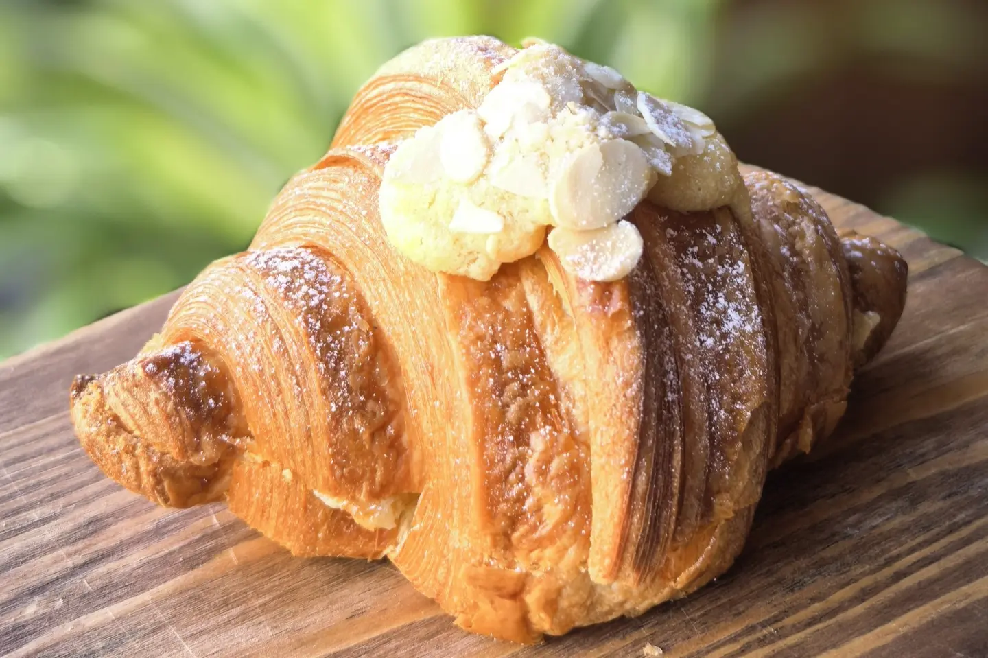 Big Almond Croissant