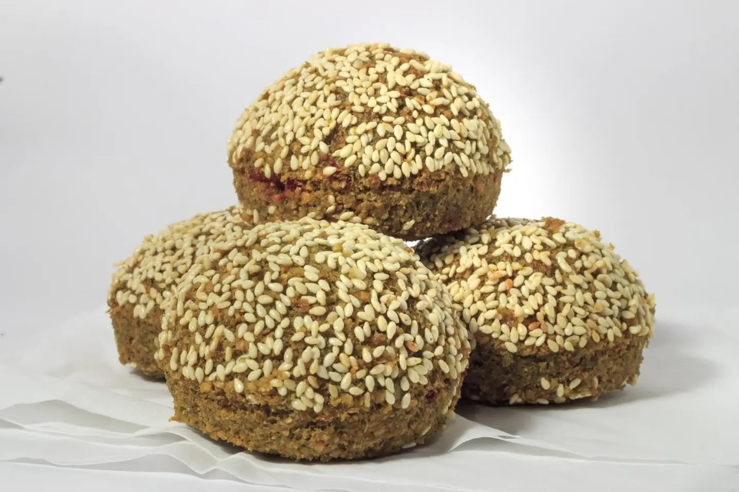 ثلاث حبات فلافل محشيه