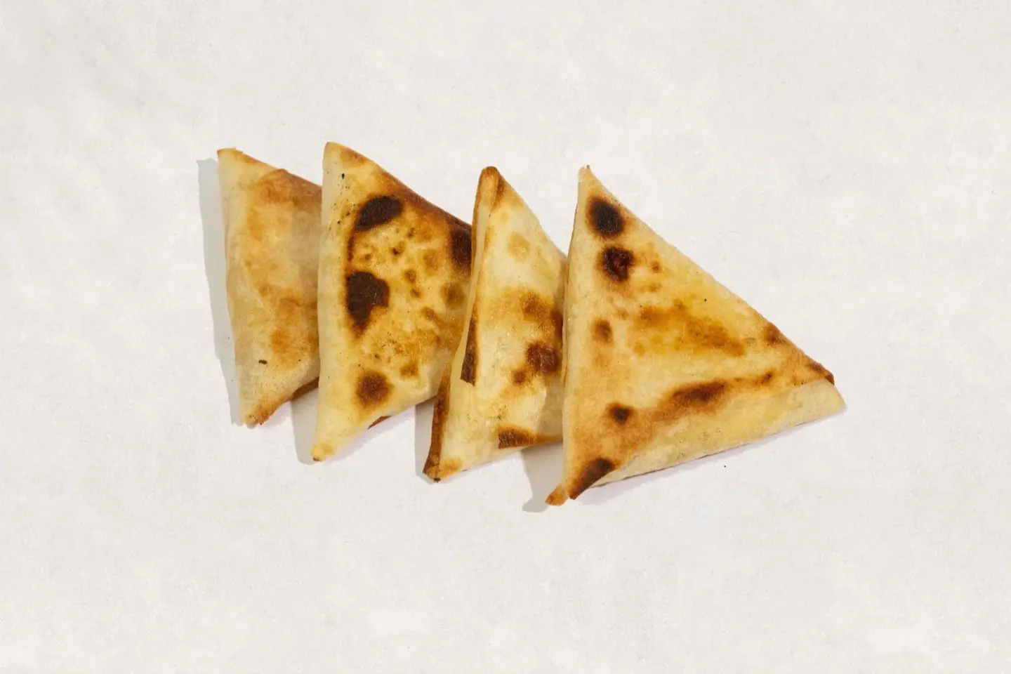 سمبوسة جبن مالح