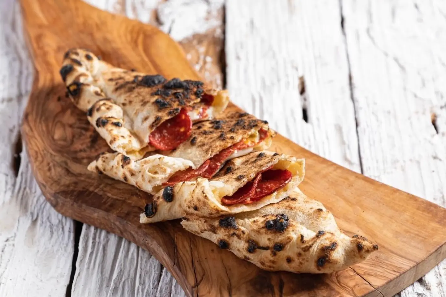 كالزوني بيبروني