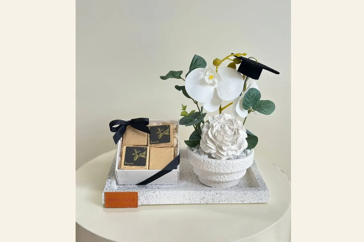Graduation Gift: Peony Scented Candle With Anoush Chocolate