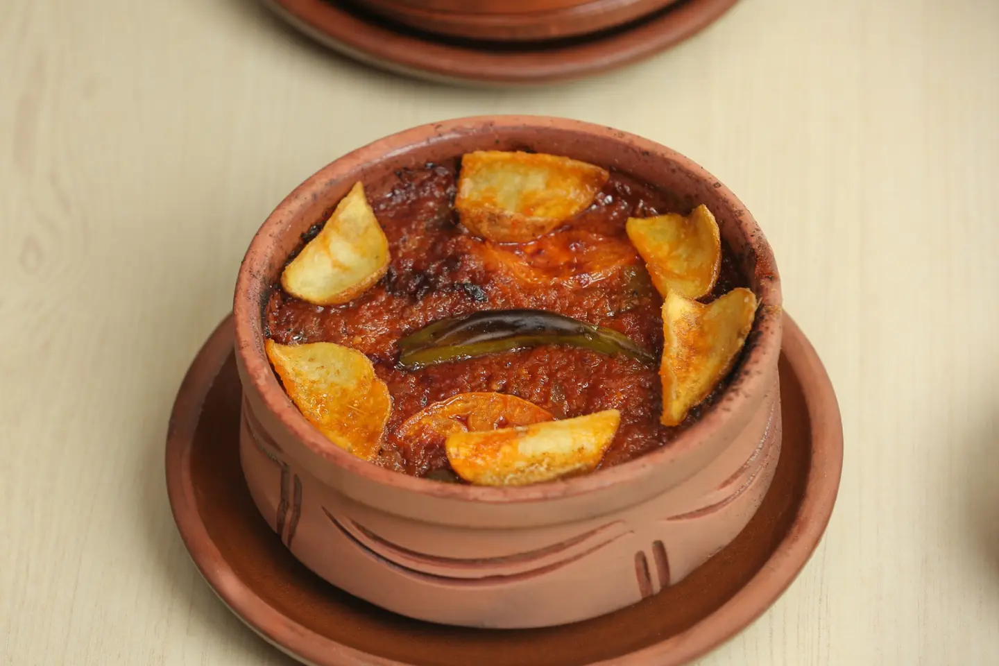 مسقعة باللحمة المفرومه