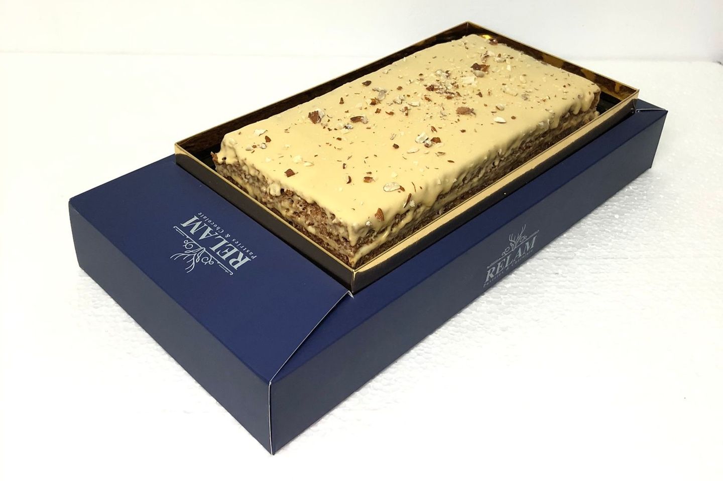 Dates Cake