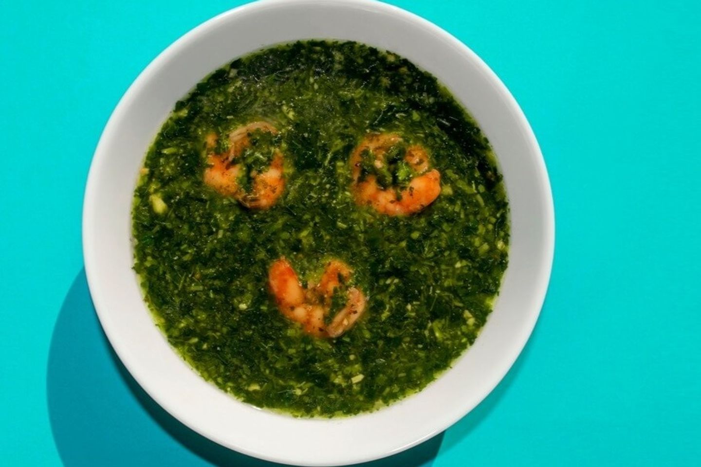 سمك جمبري مع الملوخية