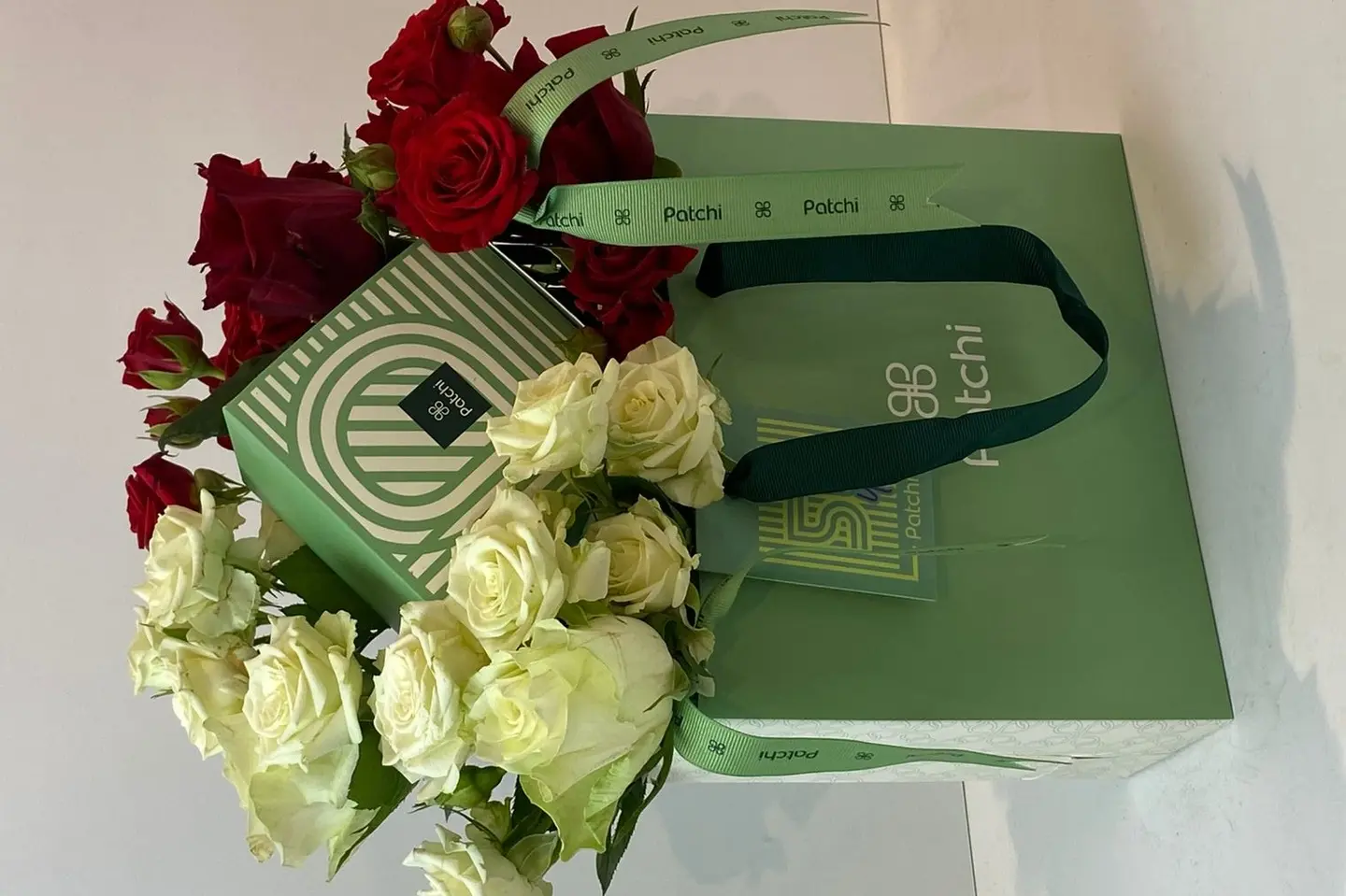 باتشي مع ورد باتشي مع ورد ٣