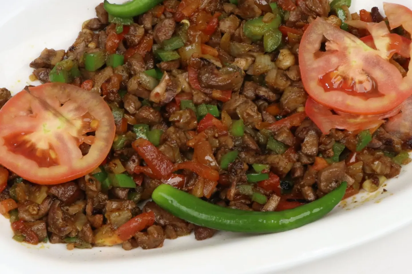 Muqalqal Chicken With White Cheese