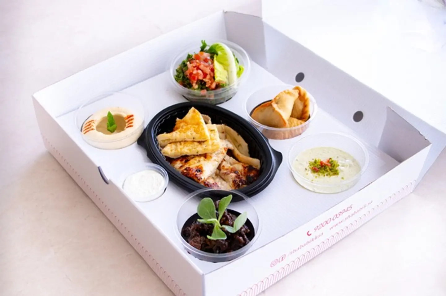 Mezze Chicken Box