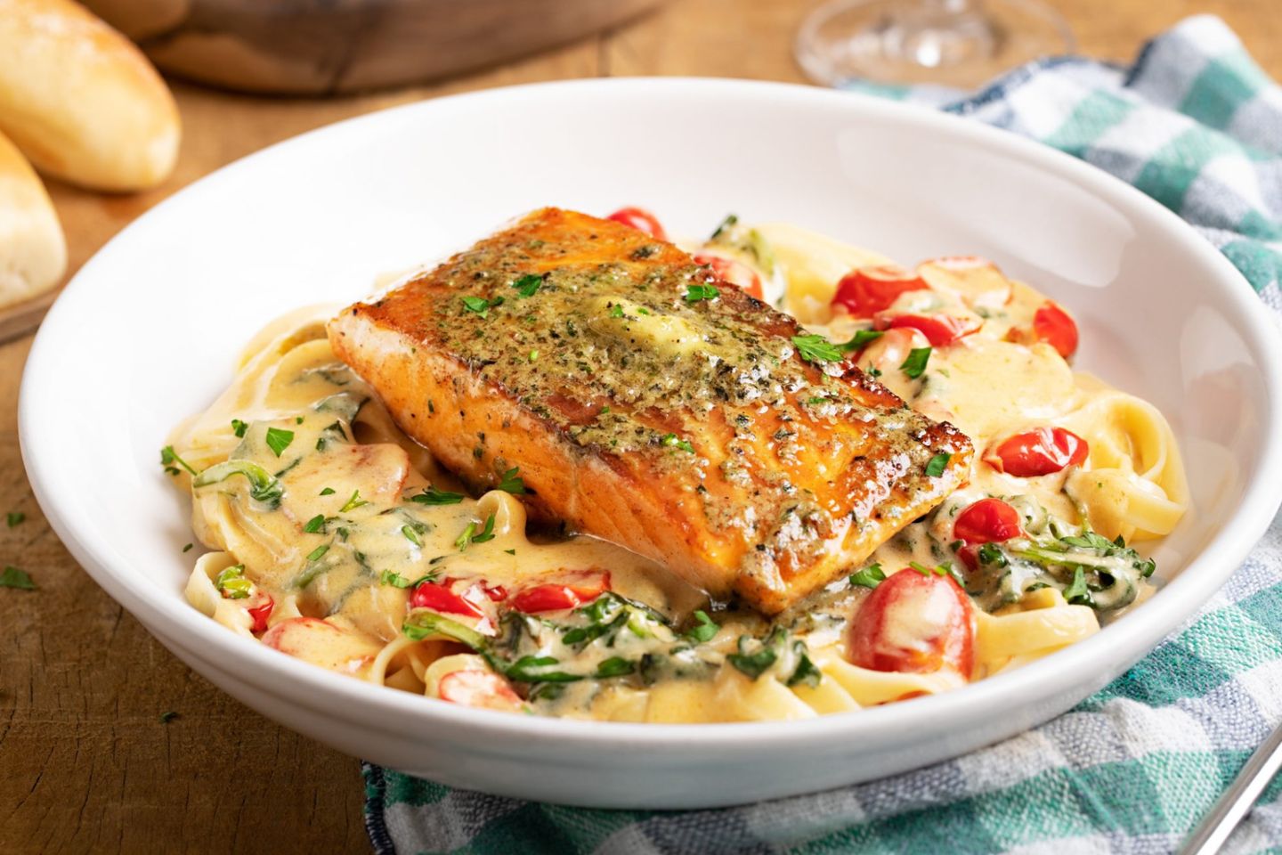 Salmon Alfredo