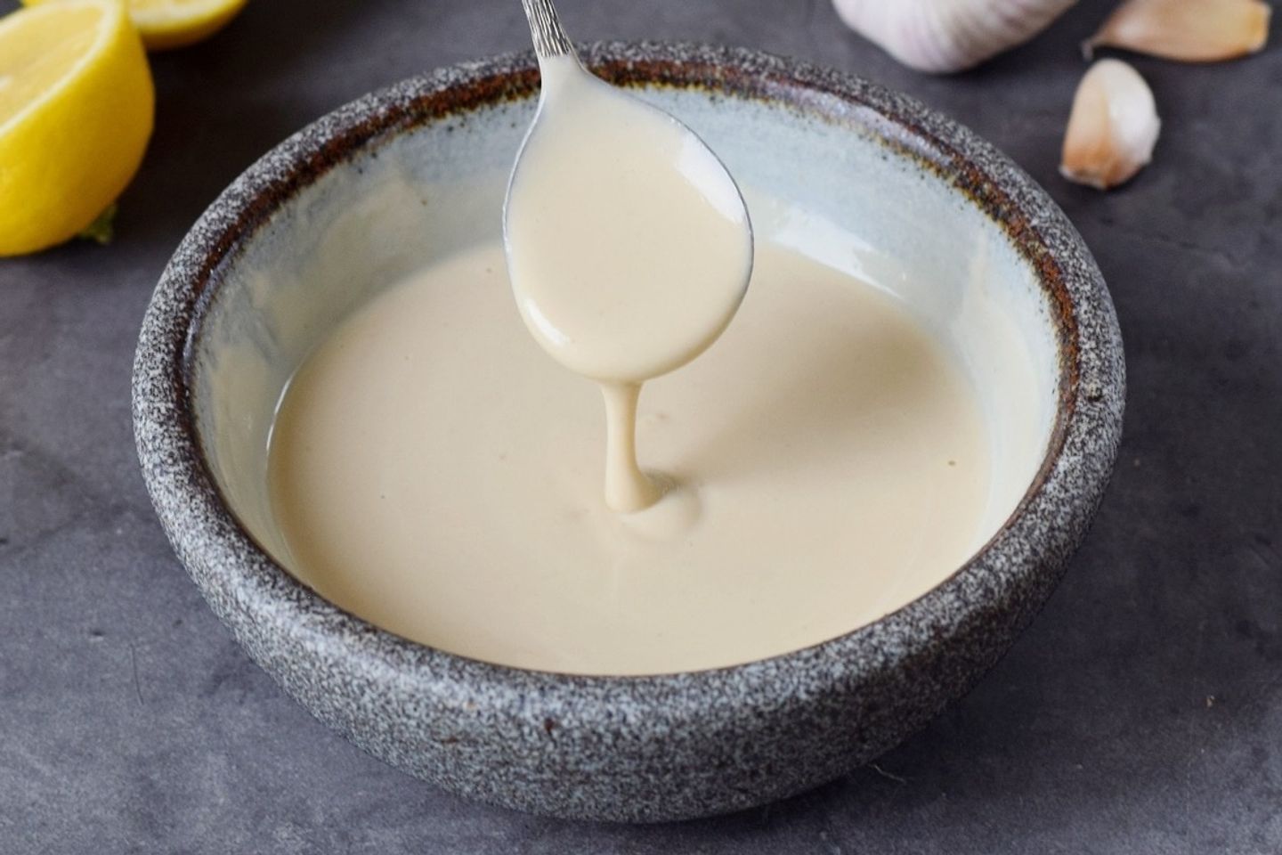 صوص طحينة