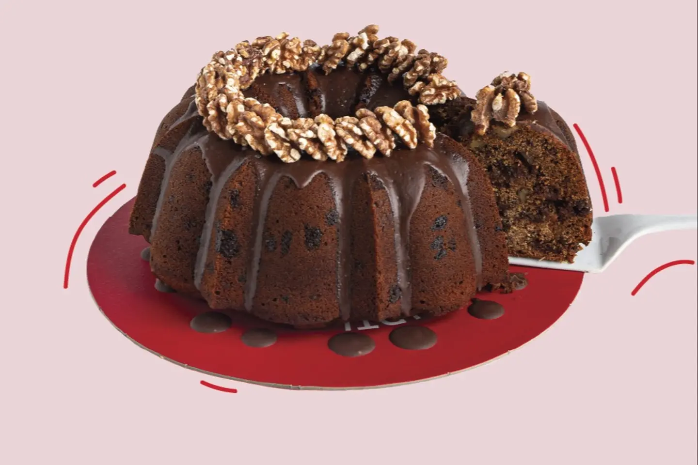 كيكة التمر بالشوكلاتة والمكسرات
