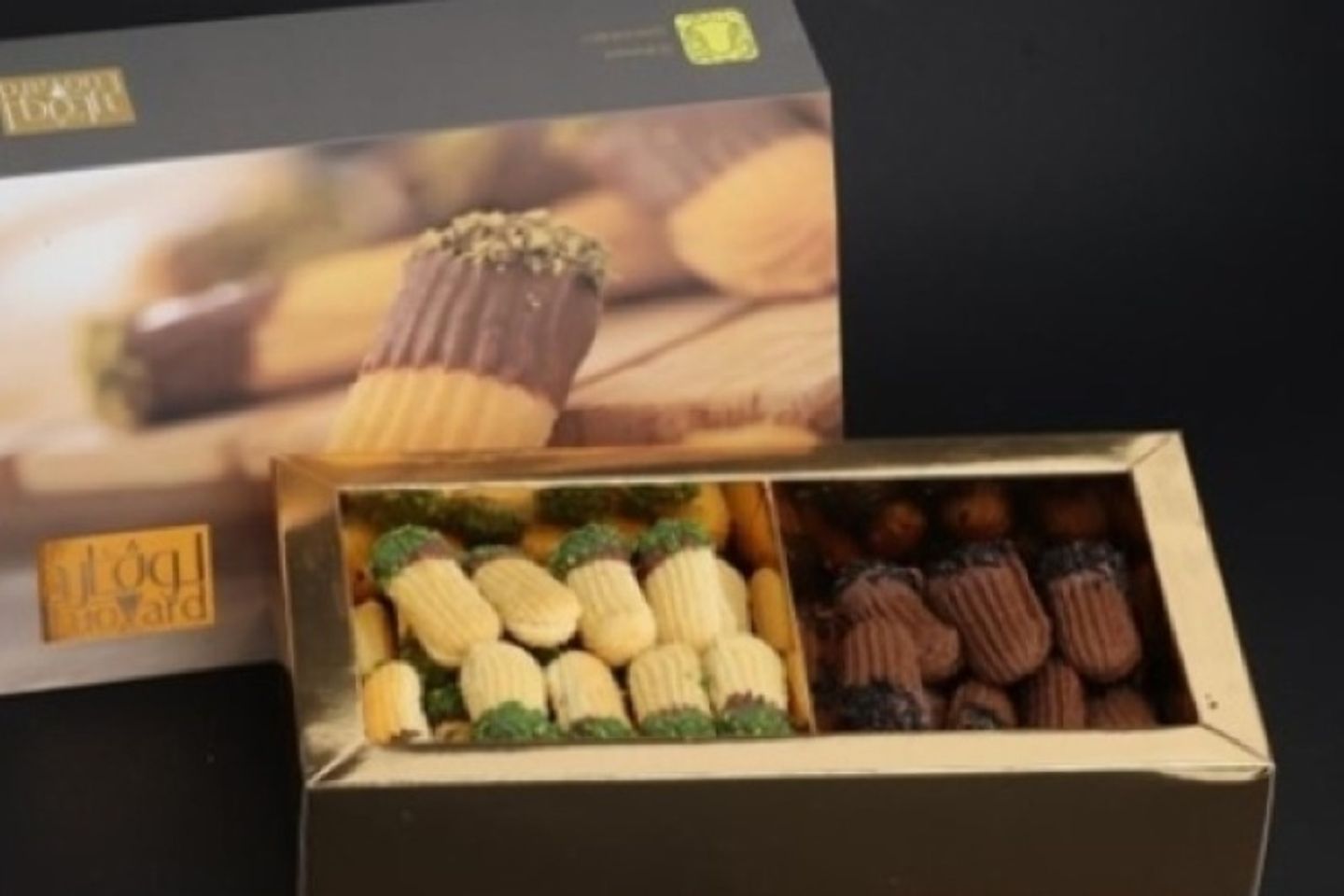 Lovard Petit Four Fingers