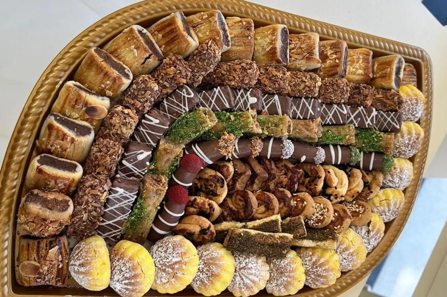 حلا شرقي مكس