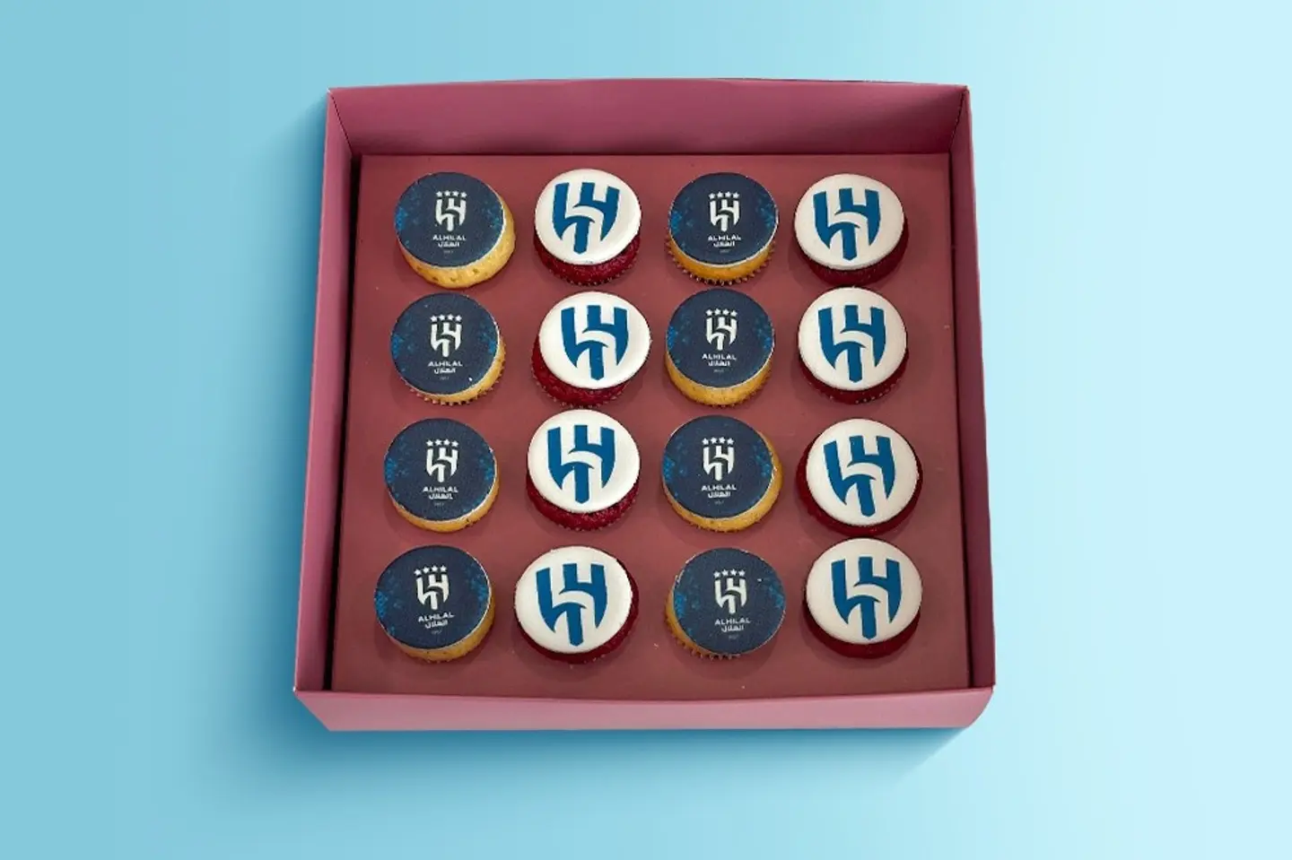 كب كيك الهلال